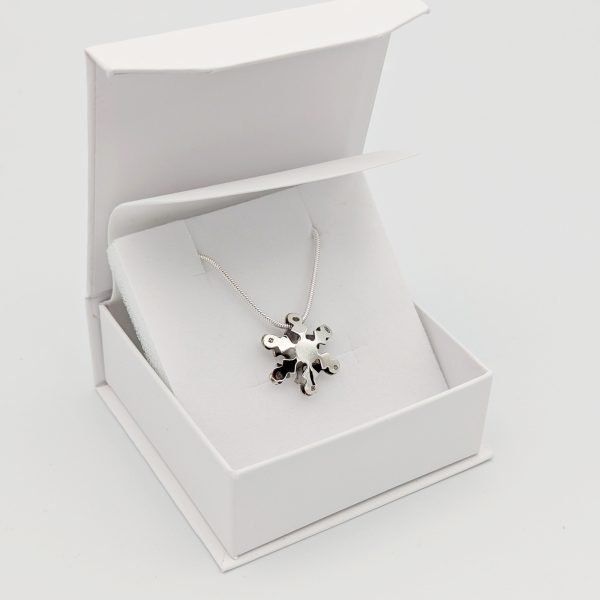 sterling silver hallmarked snowflake pendant